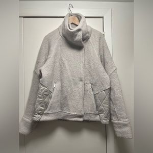 SOLD Lululemon Show Me The Sherpa Jacket Size 8